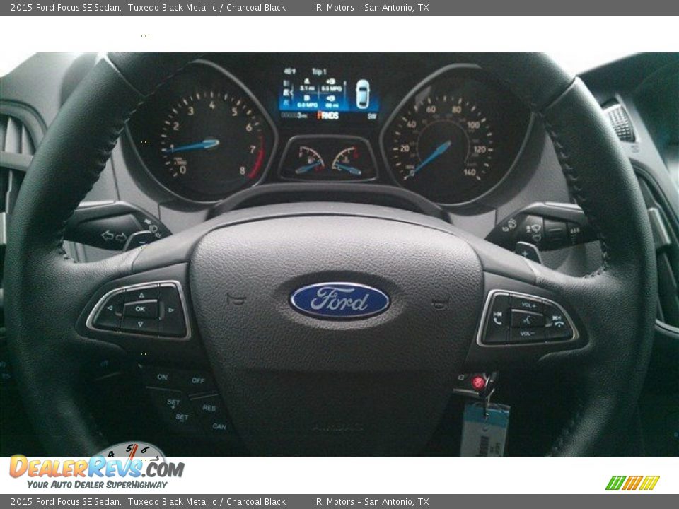 2015 Ford Focus SE Sedan Tuxedo Black Metallic / Charcoal Black Photo #25