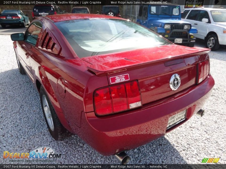 2007 Ford Mustang V6 Deluxe Coupe Redfire Metallic / Light Graphite Photo #7