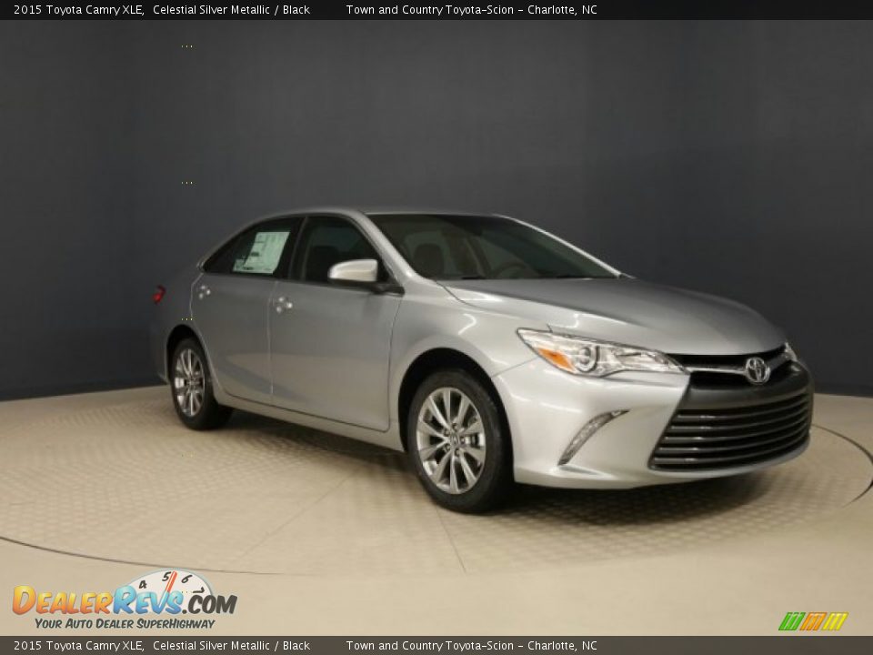 2015 Toyota Camry XLE Celestial Silver Metallic / Black Photo #2