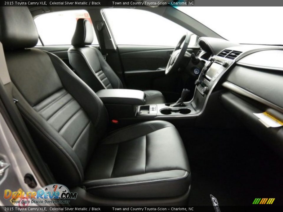 2015 Toyota Camry XLE Celestial Silver Metallic / Black Photo #14