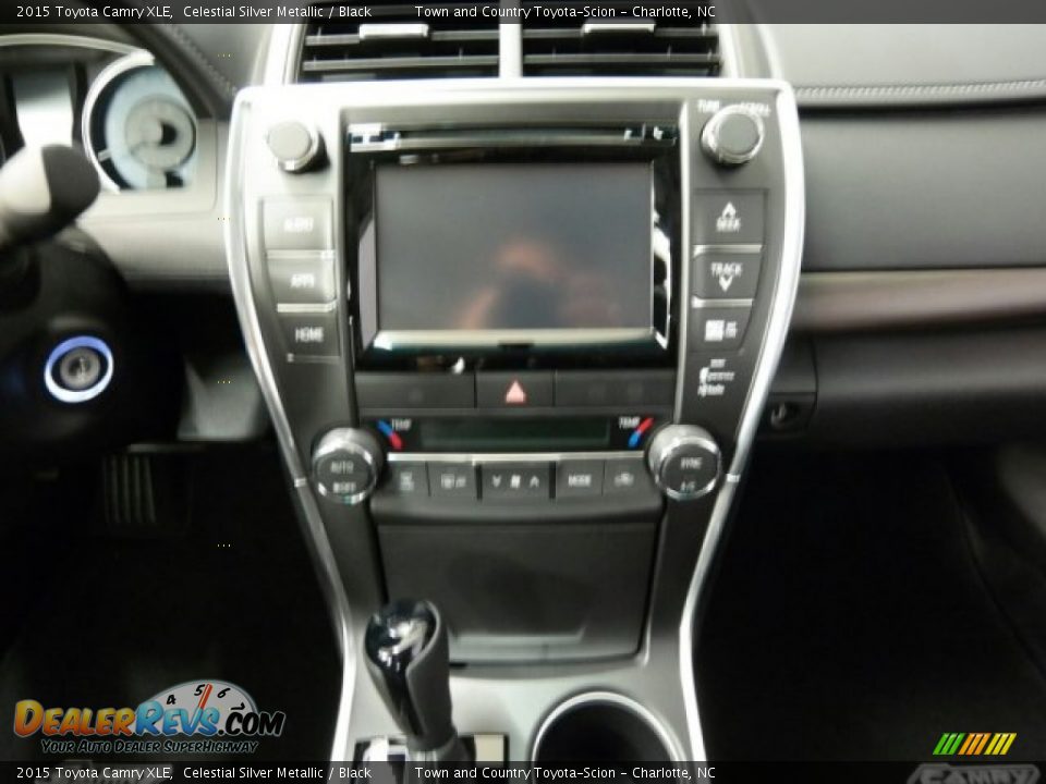 2015 Toyota Camry XLE Celestial Silver Metallic / Black Photo #19