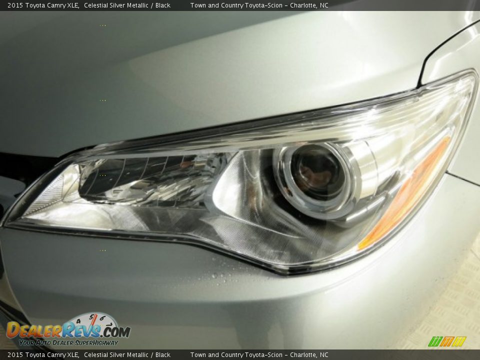 2015 Toyota Camry XLE Celestial Silver Metallic / Black Photo #24