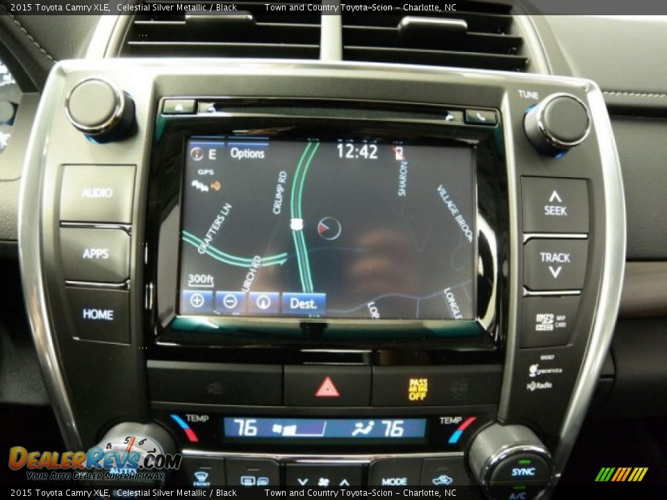 2015 Toyota Camry XLE Celestial Silver Metallic / Black Photo #34