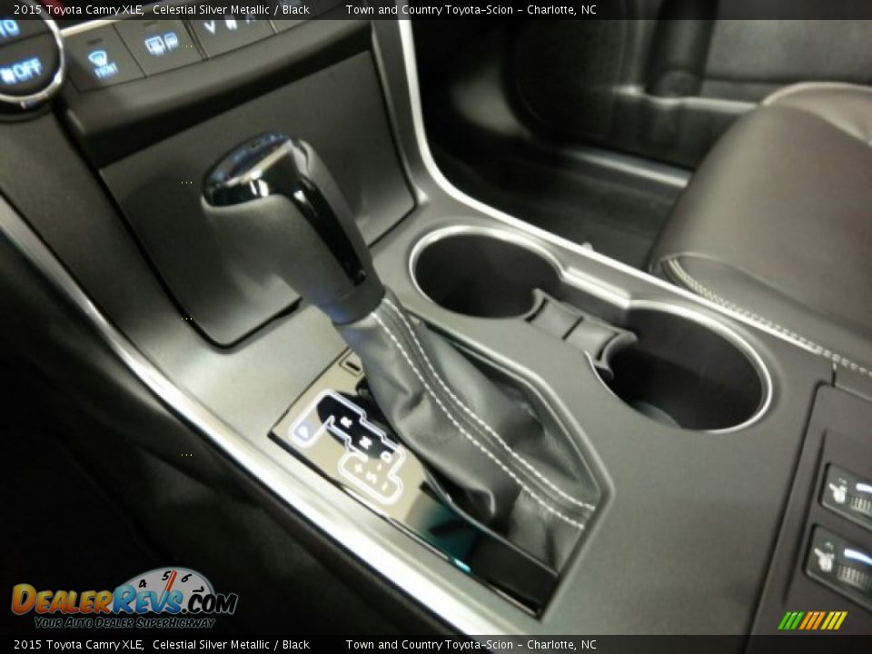 2015 Toyota Camry XLE Celestial Silver Metallic / Black Photo #36
