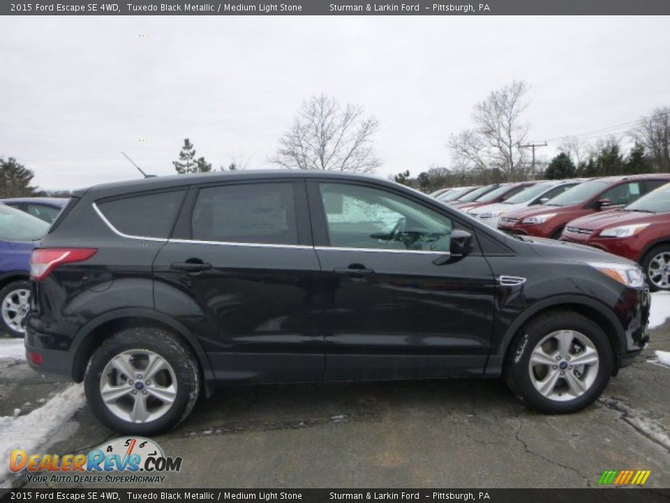 2015 Ford Escape SE 4WD Tuxedo Black Metallic / Medium Light Stone Photo #2