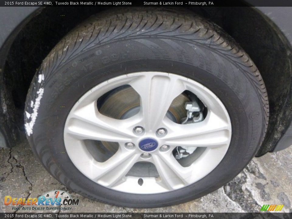 2015 Ford Escape SE 4WD Tuxedo Black Metallic / Medium Light Stone Photo #7