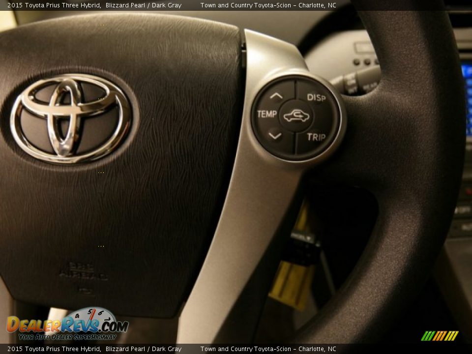 2015 Toyota Prius Three Hybrid Blizzard Pearl / Dark Gray Photo #36