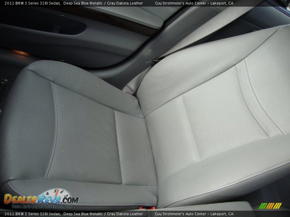 2011 BMW 3 Series 328i Sedan Deep Sea Blue Metallic / Gray Dakota Leather Photo #17