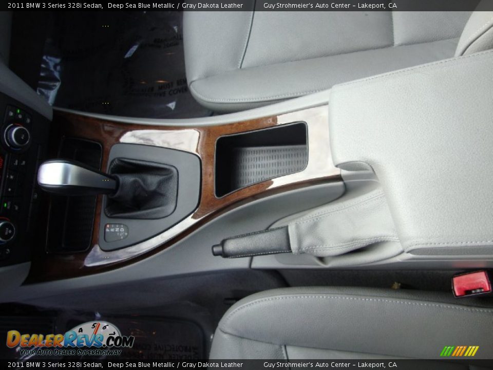 2011 BMW 3 Series 328i Sedan Deep Sea Blue Metallic / Gray Dakota Leather Photo #18