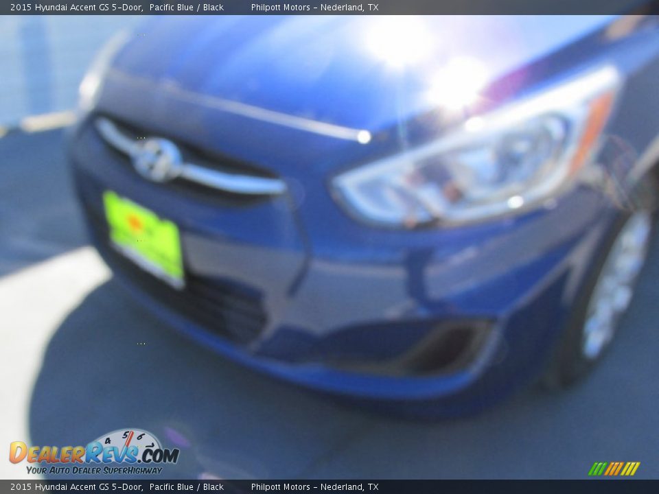 2015 Hyundai Accent GS 5-Door Pacific Blue / Black Photo #10