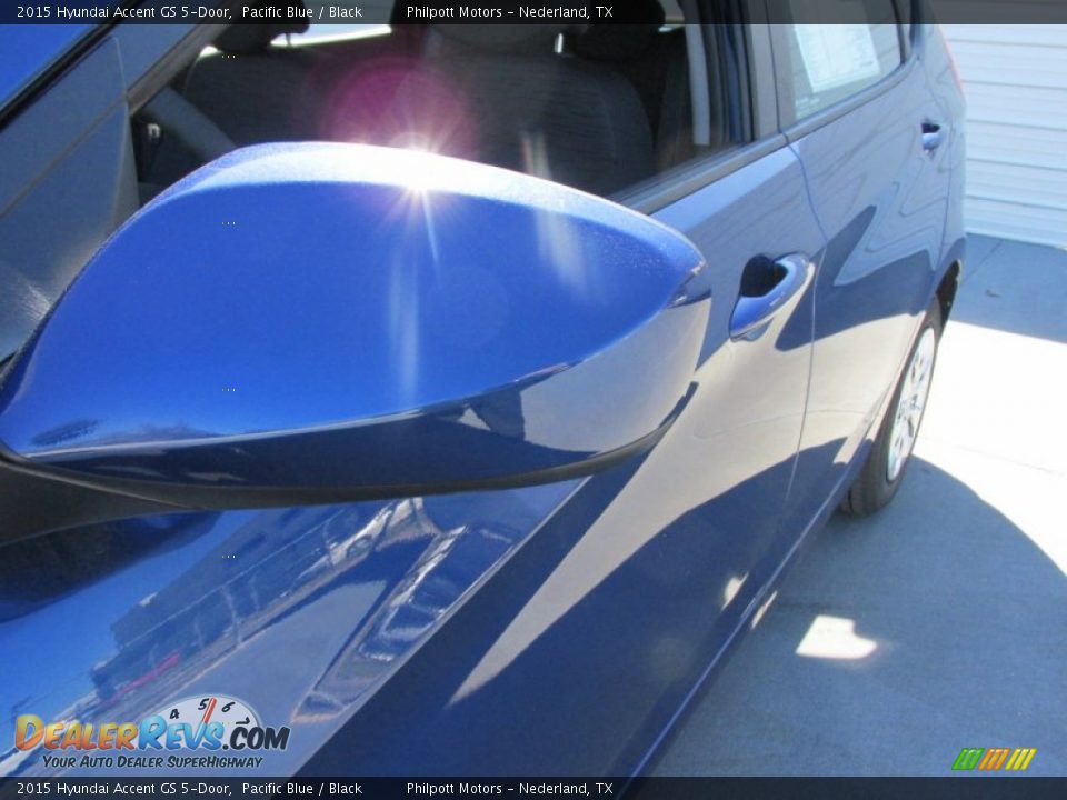 2015 Hyundai Accent GS 5-Door Pacific Blue / Black Photo #13