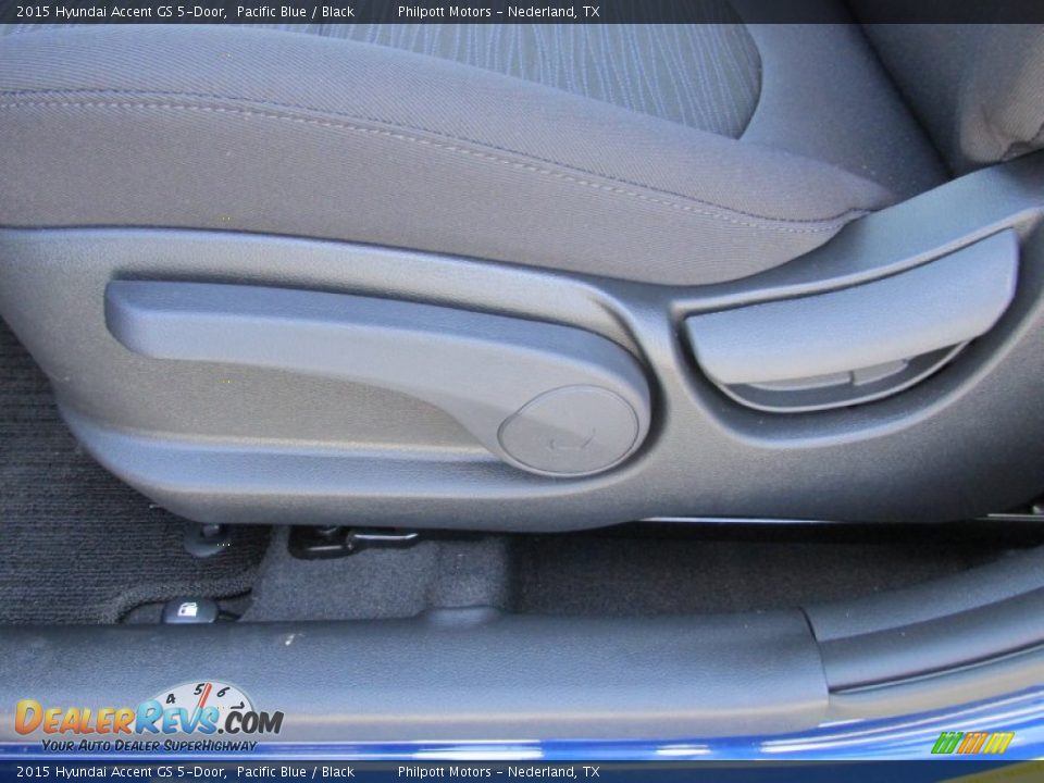 2015 Hyundai Accent GS 5-Door Pacific Blue / Black Photo #23