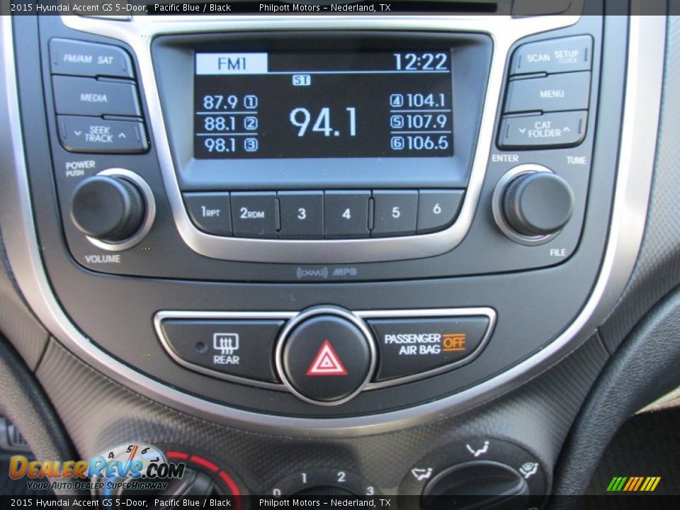Audio System of 2015 Hyundai Accent GS 5-Door Photo #26