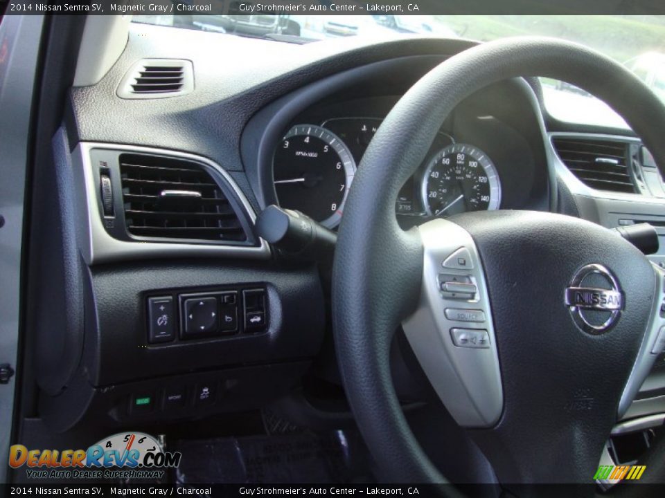 2014 Nissan Sentra SV Magnetic Gray / Charcoal Photo #11