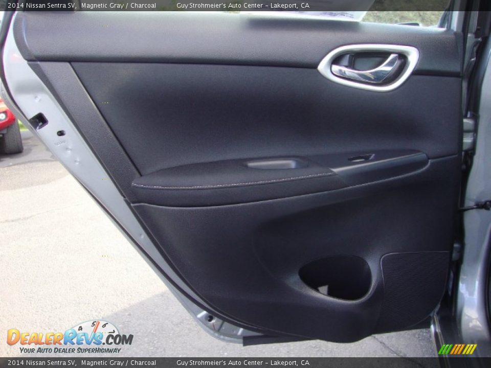 2014 Nissan Sentra SV Magnetic Gray / Charcoal Photo #23