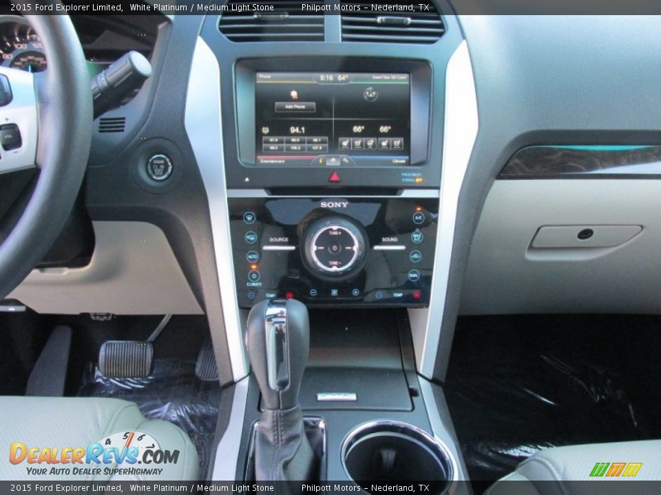 2015 Ford Explorer Limited White Platinum / Medium Light Stone Photo #29