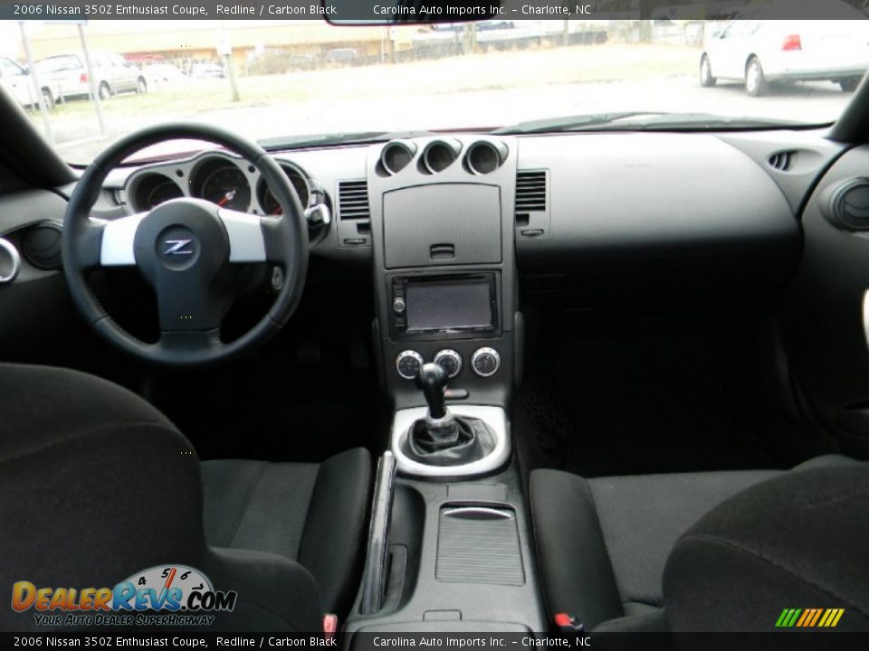 2006 Nissan 350Z Enthusiast Coupe Redline / Carbon Black Photo #13