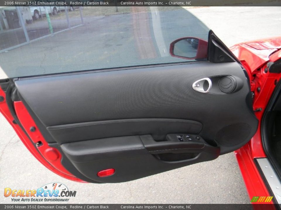 2006 Nissan 350Z Enthusiast Coupe Redline / Carbon Black Photo #19