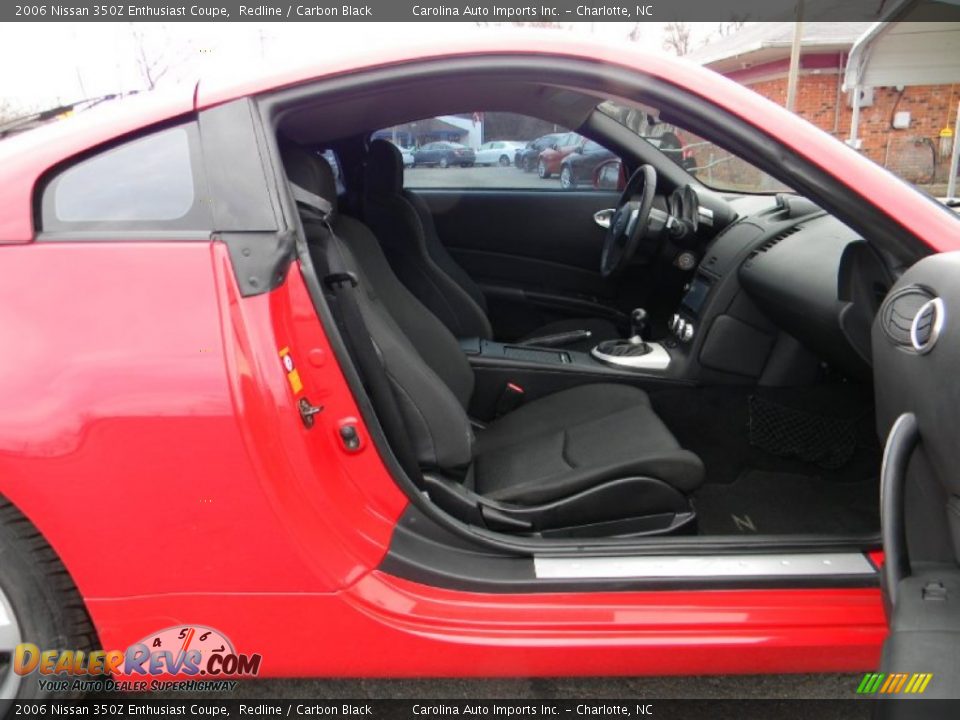 2006 Nissan 350Z Enthusiast Coupe Redline / Carbon Black Photo #21