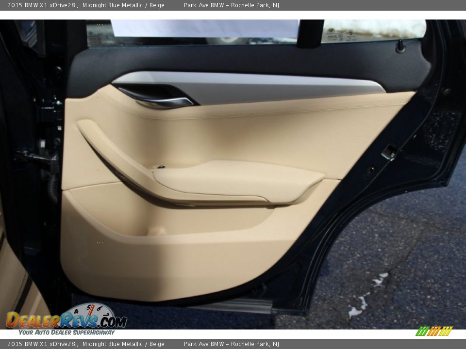 2015 BMW X1 xDrive28i Midnight Blue Metallic / Beige Photo #24