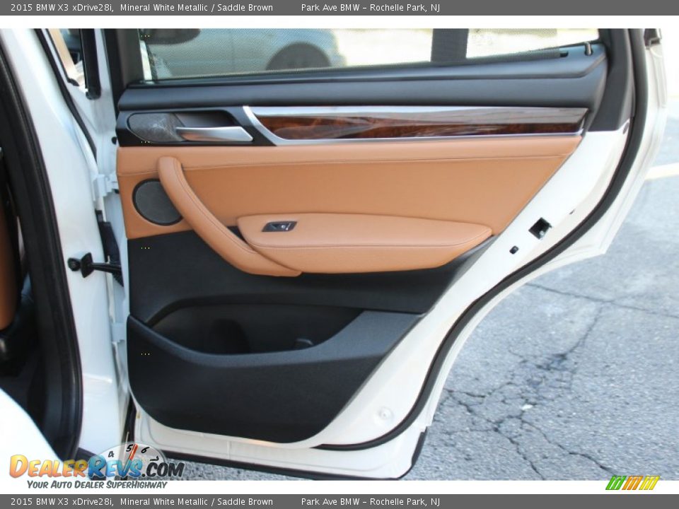 2015 BMW X3 xDrive28i Mineral White Metallic / Saddle Brown Photo #25