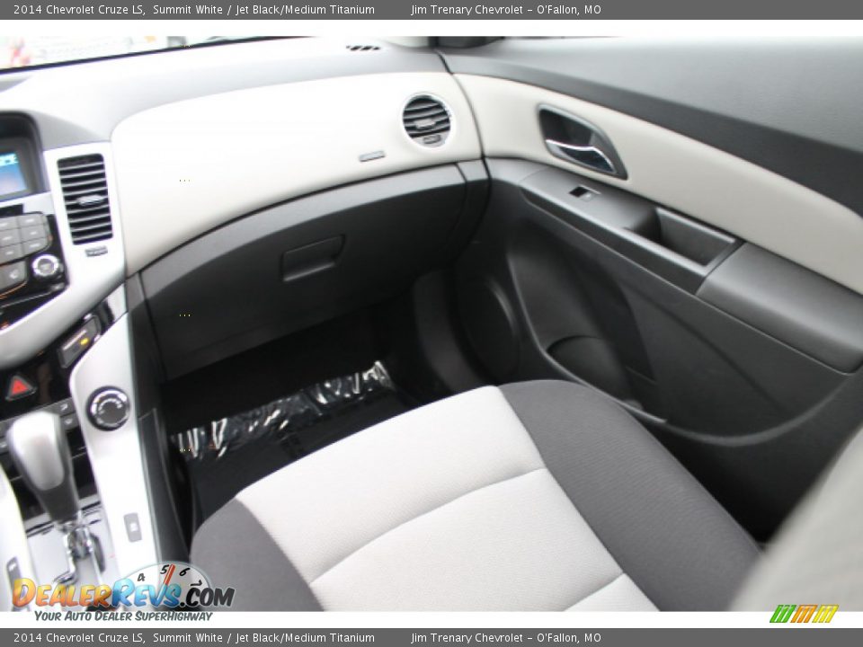2014 Chevrolet Cruze LS Summit White / Jet Black/Medium Titanium Photo #13