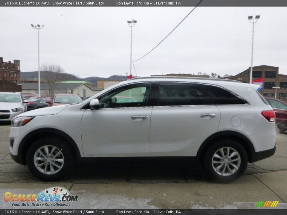 2016 Kia Sorento LX AWD Snow White Pearl / Satin Black Photo #5