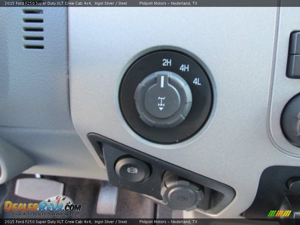 2015 Ford F250 Super Duty XLT Crew Cab 4x4 Ingot Silver / Steel Photo #32