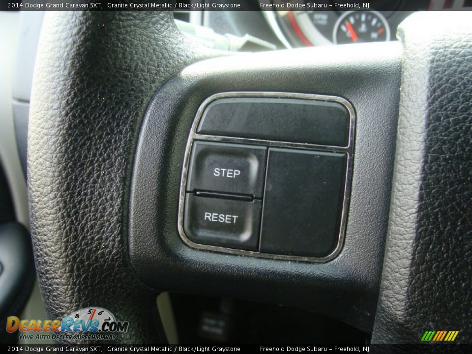 2014 Dodge Grand Caravan SXT Granite Crystal Metallic / Black/Light Graystone Photo #19