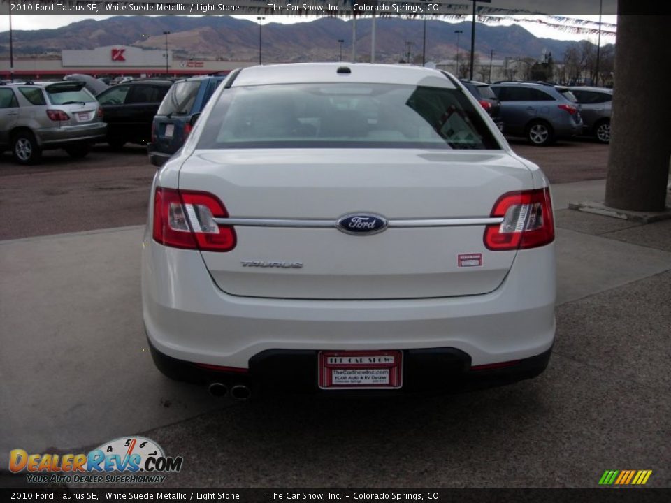 2010 Ford Taurus SE White Suede Metallic / Light Stone Photo #4