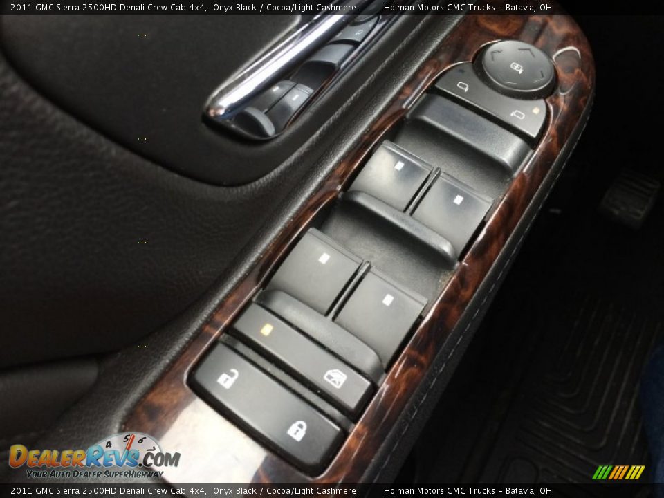 2011 GMC Sierra 2500HD Denali Crew Cab 4x4 Onyx Black / Cocoa/Light Cashmere Photo #20