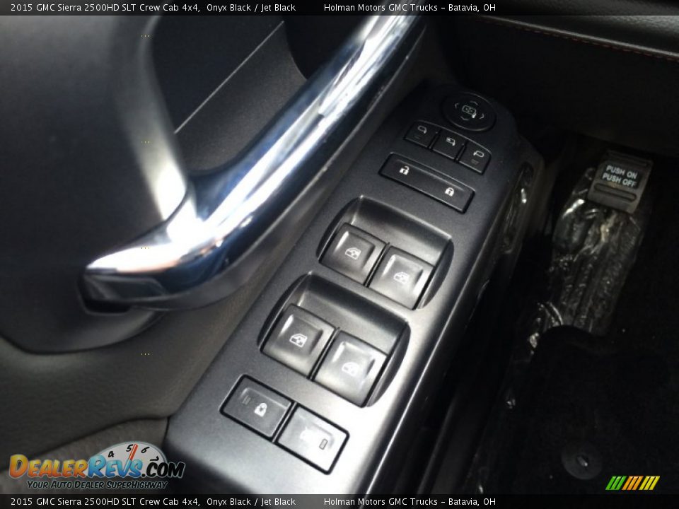 2015 GMC Sierra 2500HD SLT Crew Cab 4x4 Onyx Black / Jet Black Photo #21