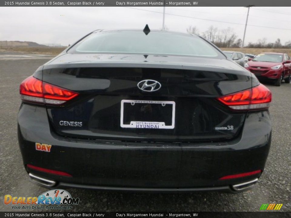 2015 Hyundai Genesis 3.8 Sedan Caspian Black / Ivory Photo #4