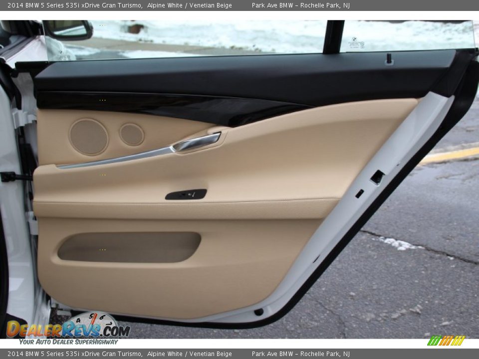 2014 BMW 5 Series 535i xDrive Gran Turismo Alpine White / Venetian Beige Photo #25