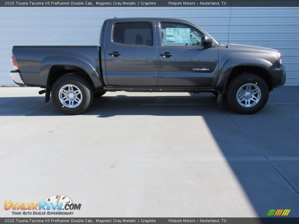 2015 Toyota Tacoma V6 PreRunner Double Cab Magnetic Gray Metallic / Graphite Photo #3