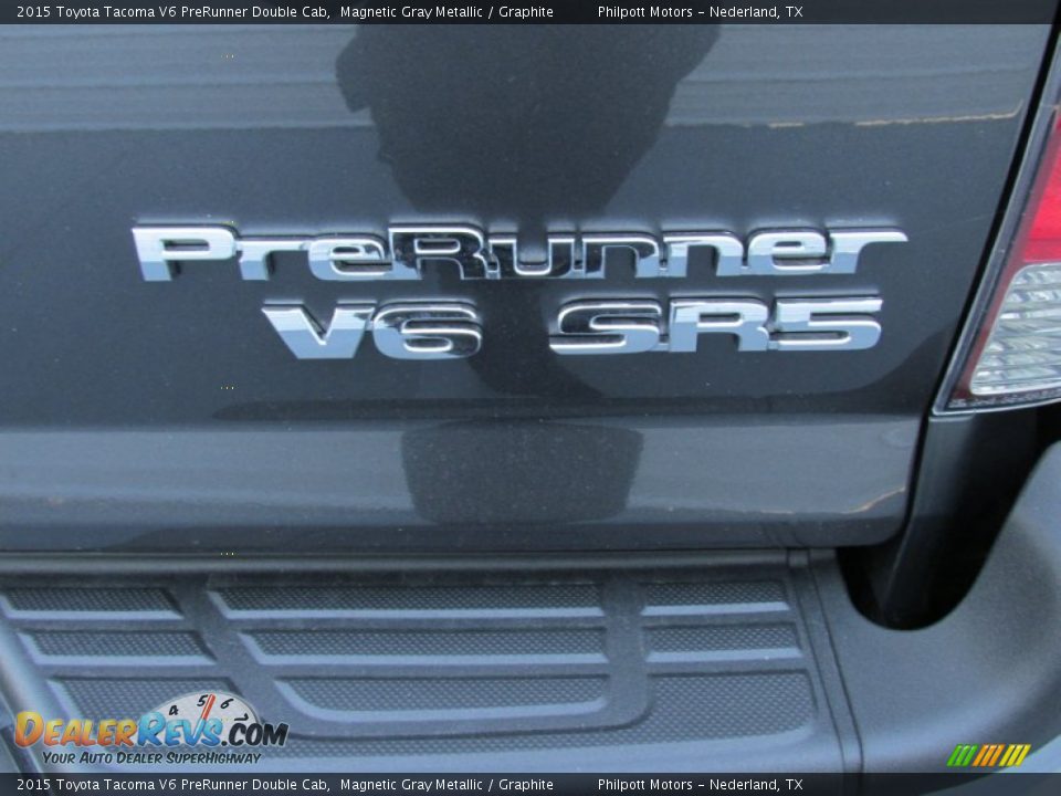 2015 Toyota Tacoma V6 PreRunner Double Cab Magnetic Gray Metallic / Graphite Photo #15