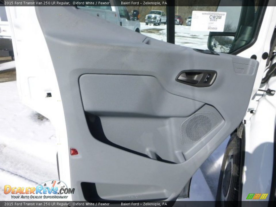 2015 Ford Transit Van 250 LR Regular Oxford White / Pewter Photo #16