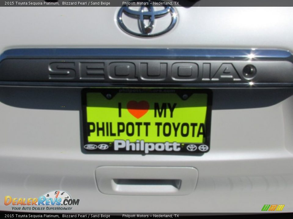 2015 Toyota Sequoia Platinum Blizzard Pearl / Sand Beige Photo #16