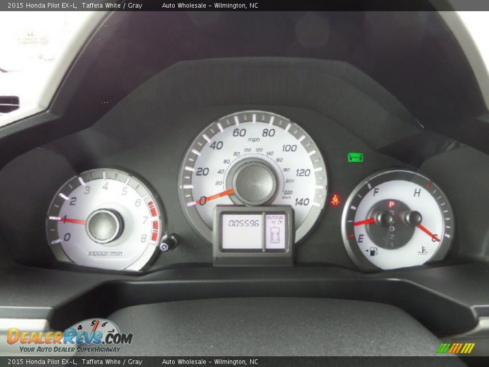 2015 Honda Pilot EX-L Taffeta White / Gray Photo #16