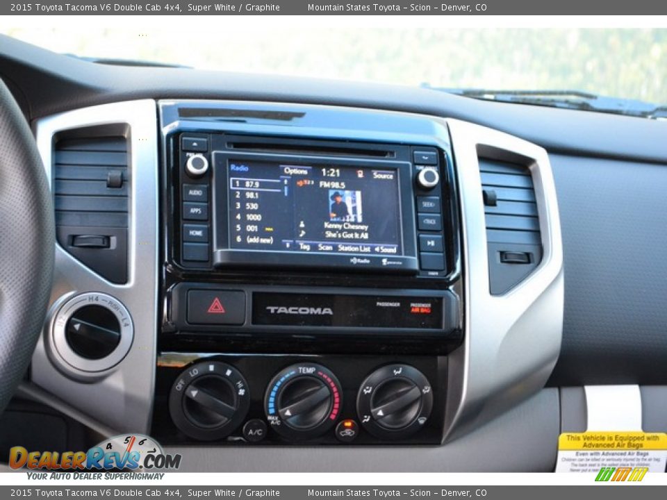 2015 Toyota Tacoma V6 Double Cab 4x4 Super White / Graphite Photo #6