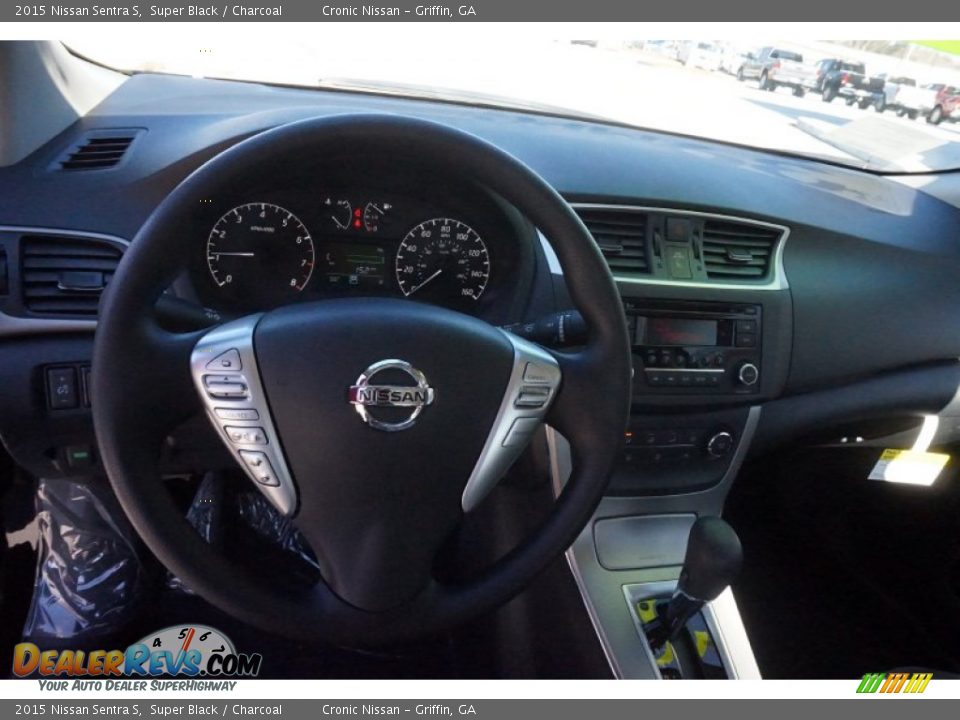 Dashboard of 2015 Nissan Sentra S Photo #10