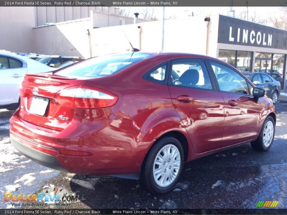2014 Ford Fiesta SE Sedan Ruby Red / Charcoal Black Photo #4
