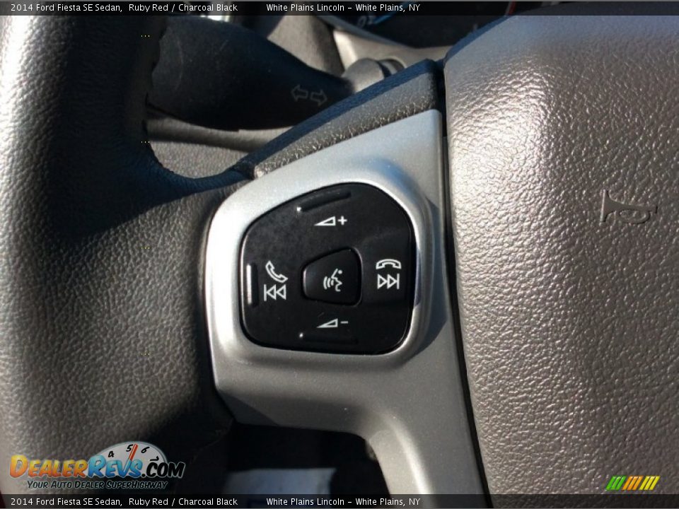 2014 Ford Fiesta SE Sedan Ruby Red / Charcoal Black Photo #14