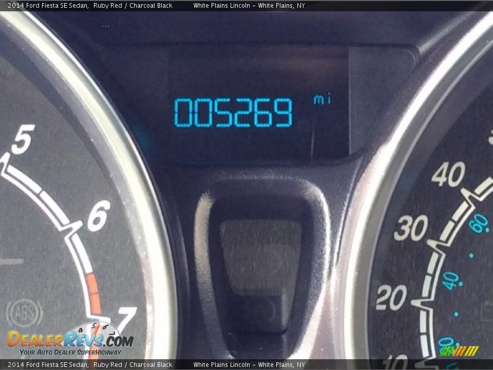 2014 Ford Fiesta SE Sedan Ruby Red / Charcoal Black Photo #16