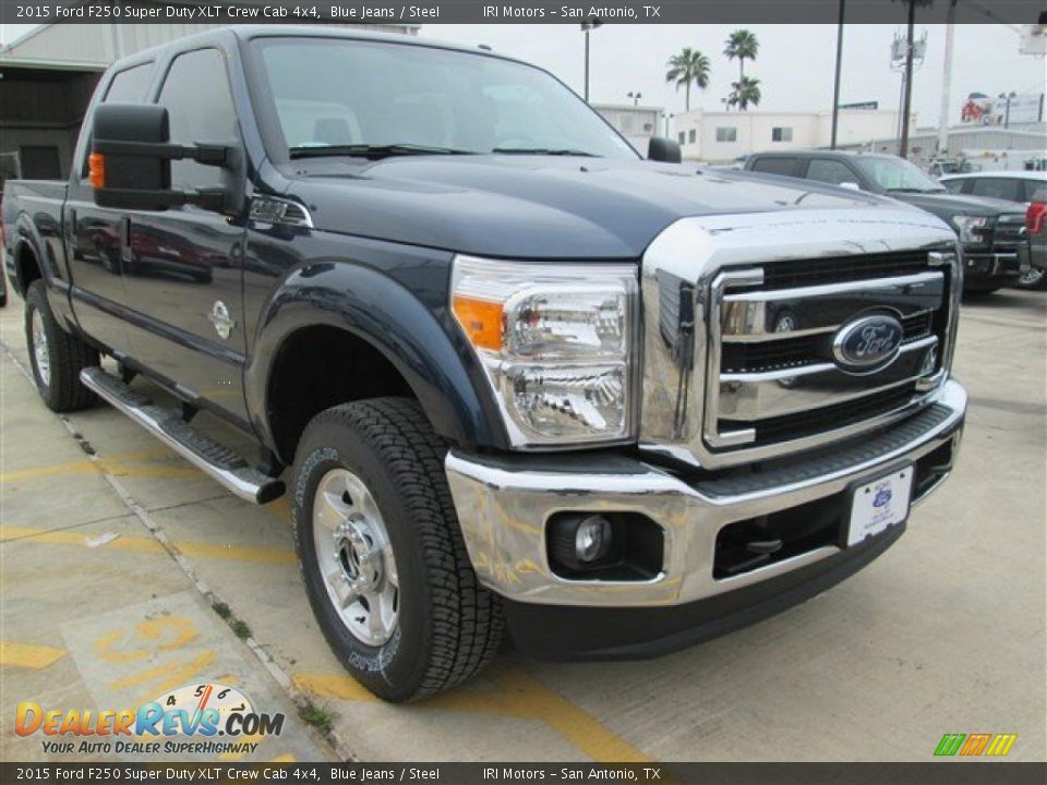 2015 Ford F250 Super Duty XLT Crew Cab 4x4 Blue Jeans / Steel Photo #2