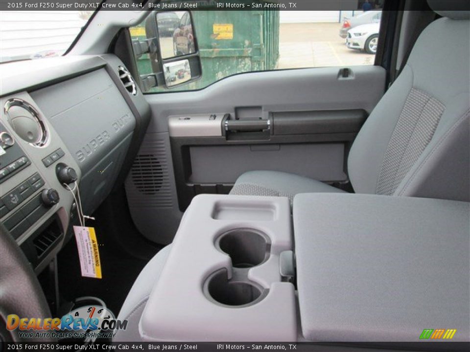 2015 Ford F250 Super Duty XLT Crew Cab 4x4 Blue Jeans / Steel Photo #22