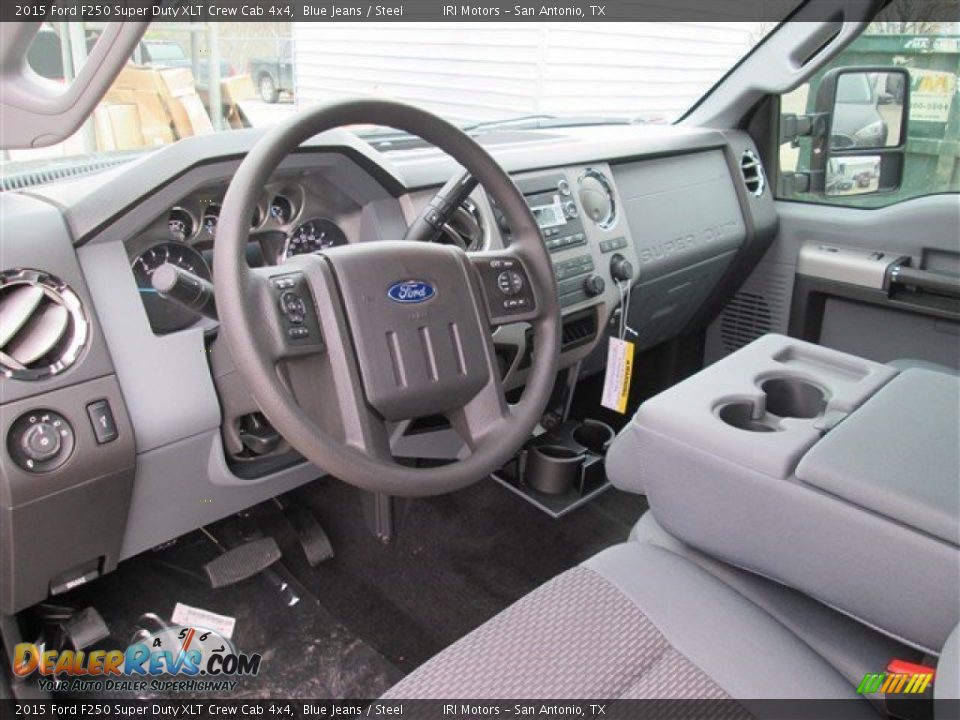 2015 Ford F250 Super Duty XLT Crew Cab 4x4 Blue Jeans / Steel Photo #23