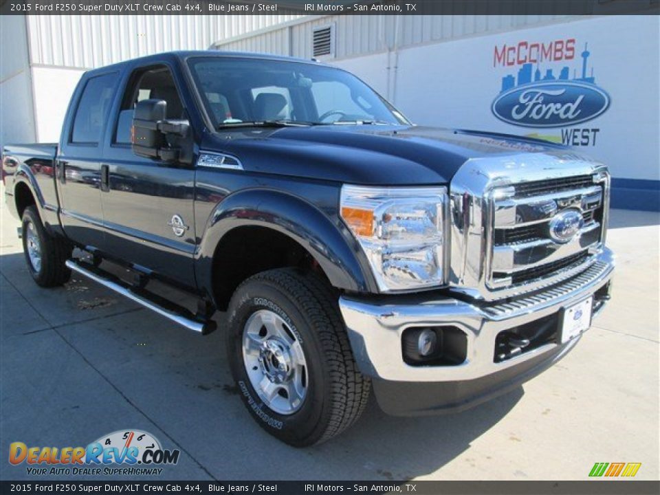2015 Ford F250 Super Duty XLT Crew Cab 4x4 Blue Jeans / Steel Photo #35