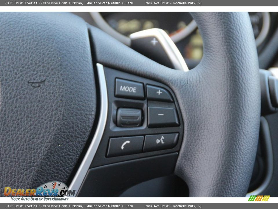 Controls of 2015 BMW 3 Series 328i xDrive Gran Turismo Photo #20