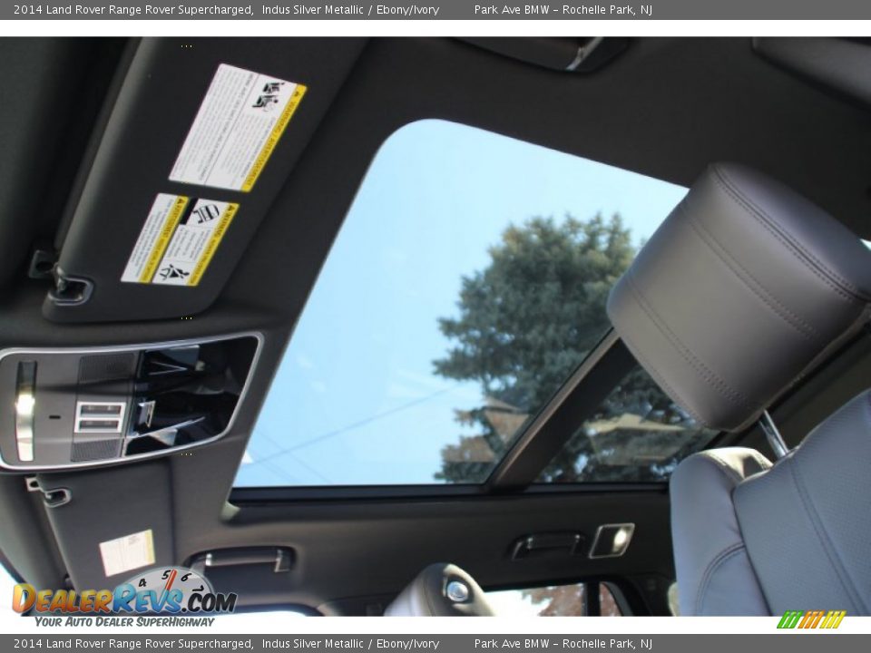 Sunroof of 2014 Land Rover Range Rover Supercharged Photo #15